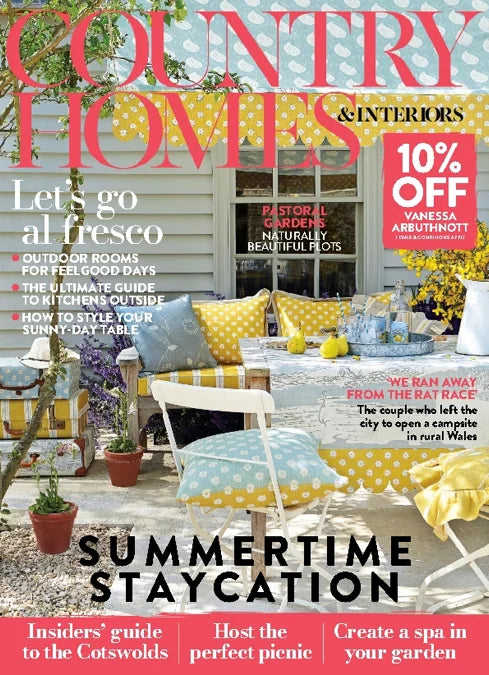Country Homes & Interiors